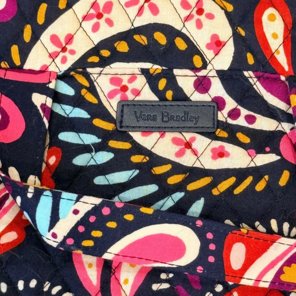 Vera Bradley Hanging Travel Organizer Quilted Navy Pink Paisley Toiletry Bag
